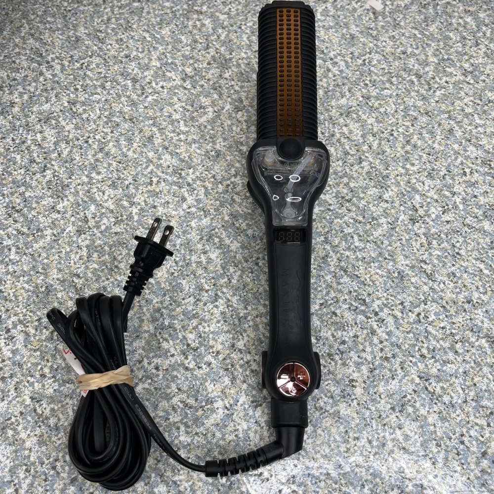Maxius Beyond Straight Steam Styler RP-502 Hair Straightener Flat Iron Black